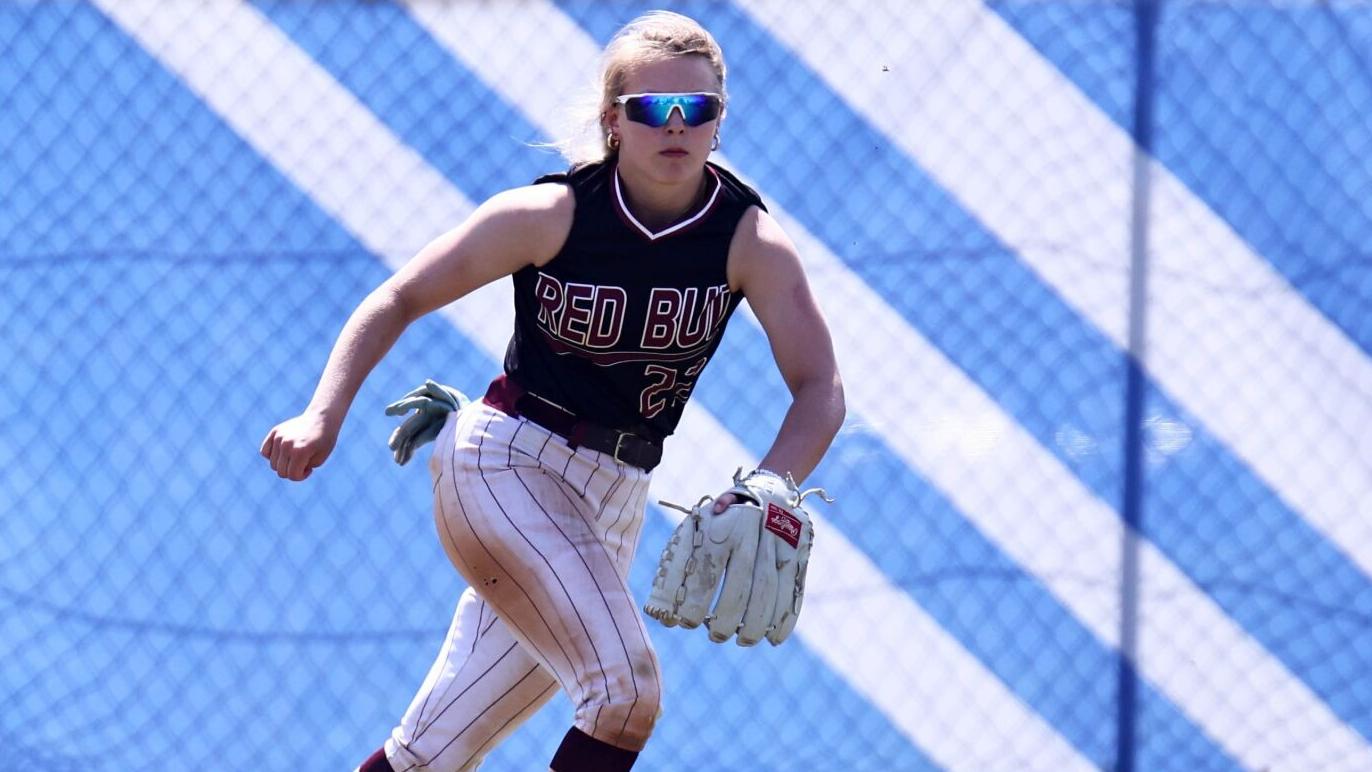 'Once in a lifetime': Lyla Hess continues record-setting softball career at Red Bud